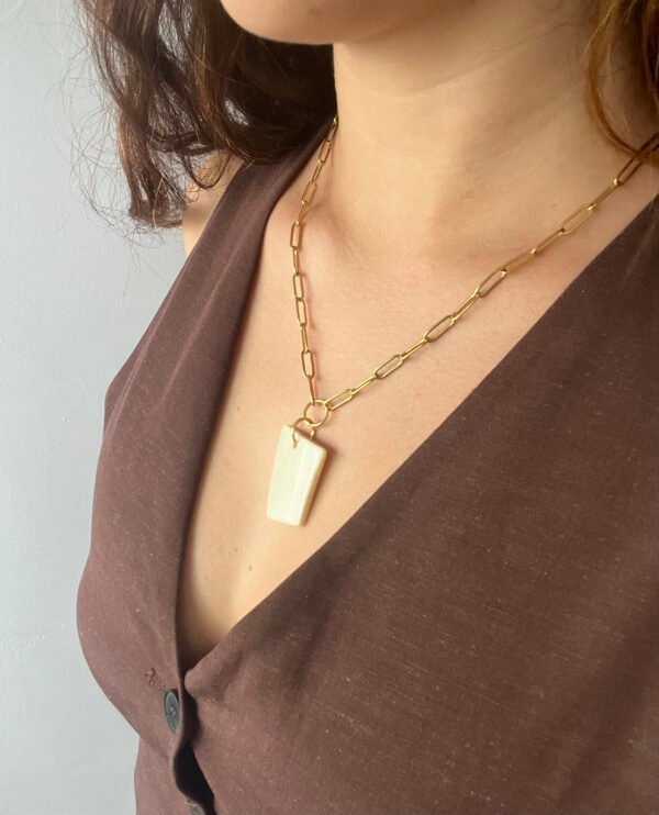 Collar Hueso